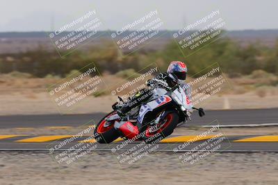 media/Sep-11-2022-SoCal Trackdays (Sun) [[81b7e951af]]/Turn 7 (1145am)/